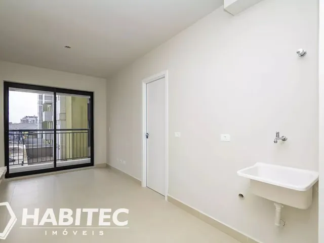 Kitnet 1 quarto e 1 banheiro, à venda, no bairro Portão em Curitiba