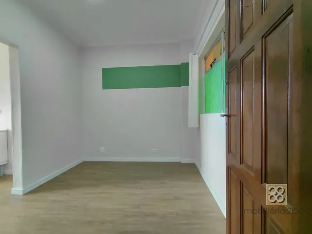 Kitnet para alugar, no bairro Bigorrilho em Curitiba