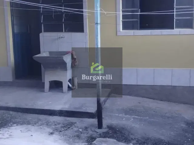 Kitnet 1 quarto e 1 banheiro, para alugar, no bairro Centro em Lavras