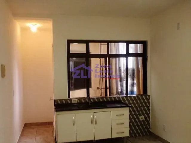 Kitnet com 25m² 1 quarto e 1 banheiro, para alugar, no bairro Jardim Vila Formosa em São Paulo
