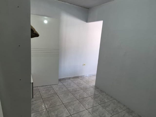 Kitnet 1 quarto e 1 banheiro, para alugar, no bairro Conjunto Promorar Raposo Tavares em São Paulo