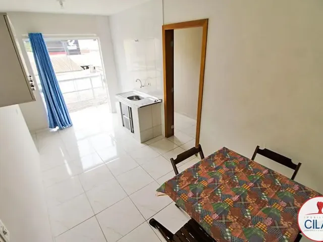Kitnet 1 quarto e 1 banheiro, para alugar, no bairro Capão Raso em Curitiba