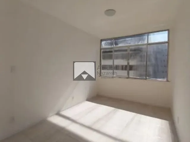Kitnet 1 quarto e 1 banheiro, à venda, no bairro Centro em Niterói