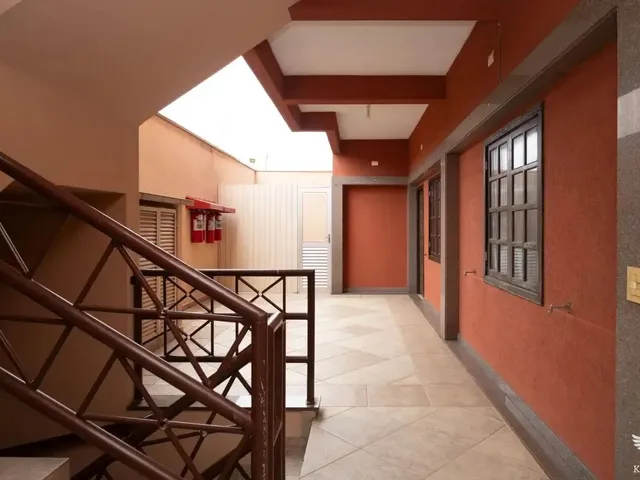 Kitnet 2 quartos e 1 banheiro, para alugar, no bairro Santa Felicidade em Curitiba