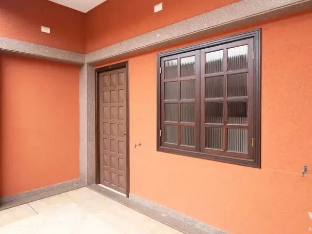 Kitnet 2 quartos e 1 banheiro, para alugar, no bairro Santa Felicidade em Curitiba