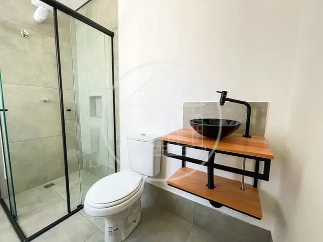 Kitnet com 125m² 1 quarto e 1 banheiro, para alugar, no bairro Jardim Itatiaia em São Paulo