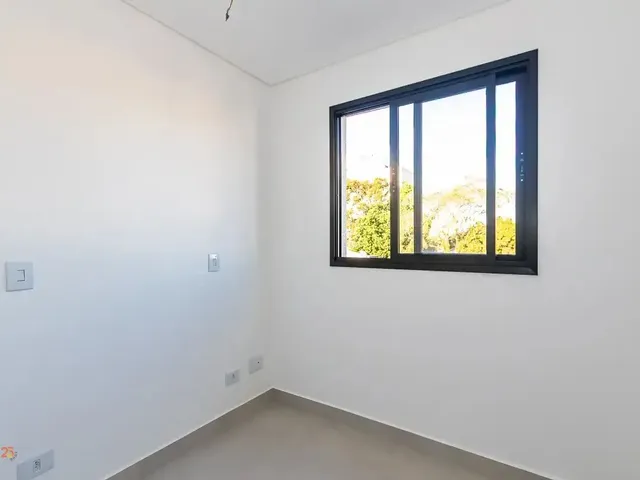 Apartamento 1 quarto e 1 banheiro, à venda, no bairro Cajuru em Curitiba