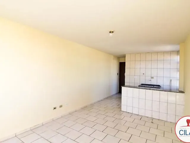 Kitnet 1 quarto e 1 banheiro, para alugar, no bairro Centro em Curitiba