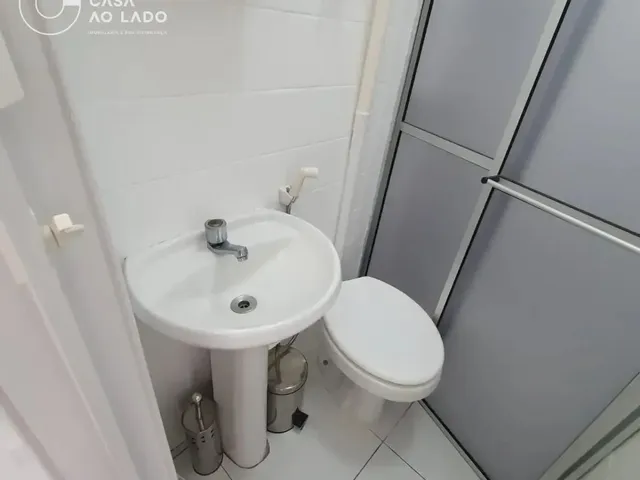 Kitnet 1 quarto e 1 banheiro, para alugar, no bairro Batel em Curitiba