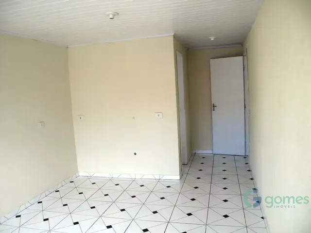Kitnet 1 quarto e 1 banheiro, para alugar, no bairro Novo Mundo em Curitiba