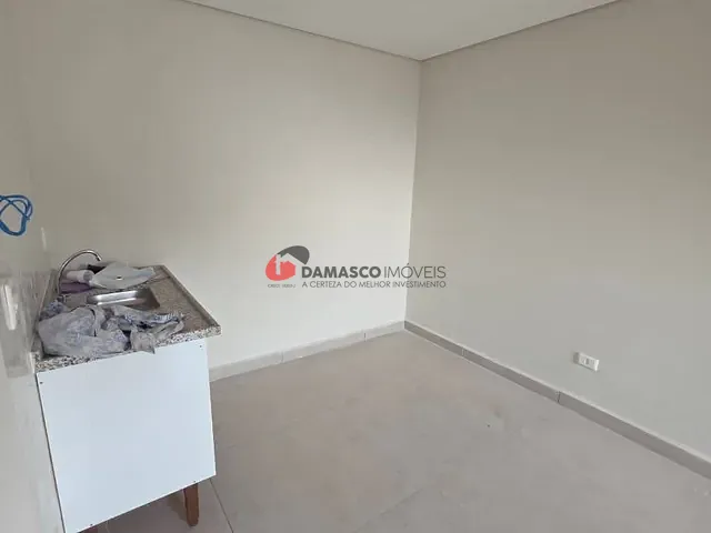 Kitnet para alugar, no bairro Osvaldo Cruz em São Caetano do Sul