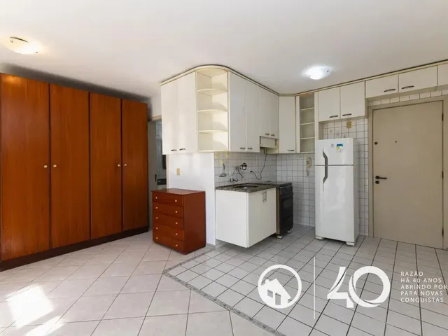 Kitnet 1 quarto e 1 banheiro, para alugar, no bairro Centro em Curitiba