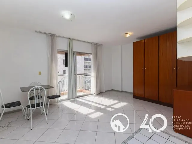 Kitnet 1 quarto e 1 banheiro, para alugar, no bairro Centro em Curitiba
