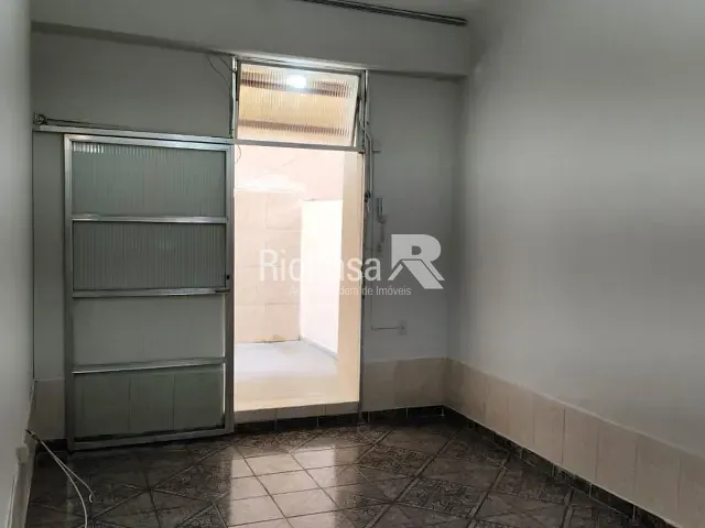 Kitnet 1 quarto e 1 banheiro, à venda, no bairro Glória em Rio de Janeiro