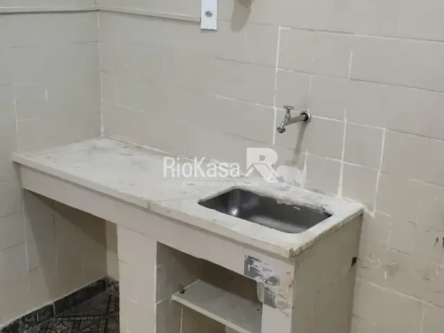 Kitnet 1 quarto e 1 banheiro, à venda, no bairro Glória em Rio de Janeiro