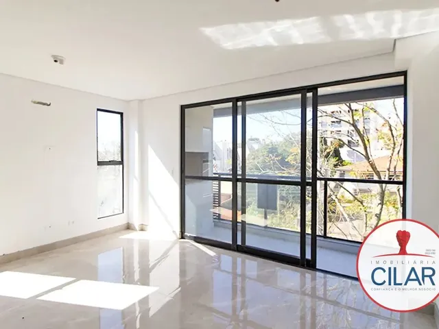 Kitnet 1 quarto e 1 banheiro, à venda, no bairro Boa Vista em Curitiba