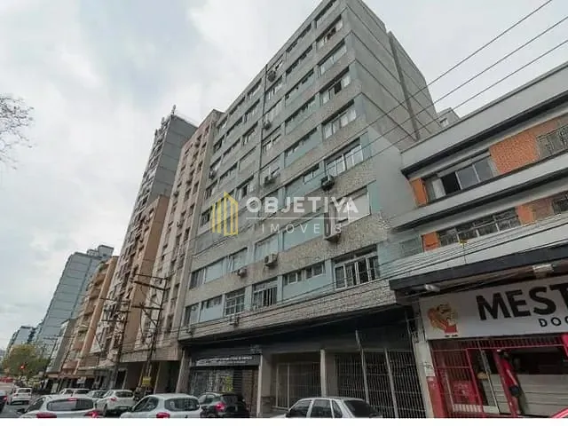 Kitnet com 28m² 1 quarto e 1 banheiro, à venda, no bairro Centro Histórico em Porto Alegre
