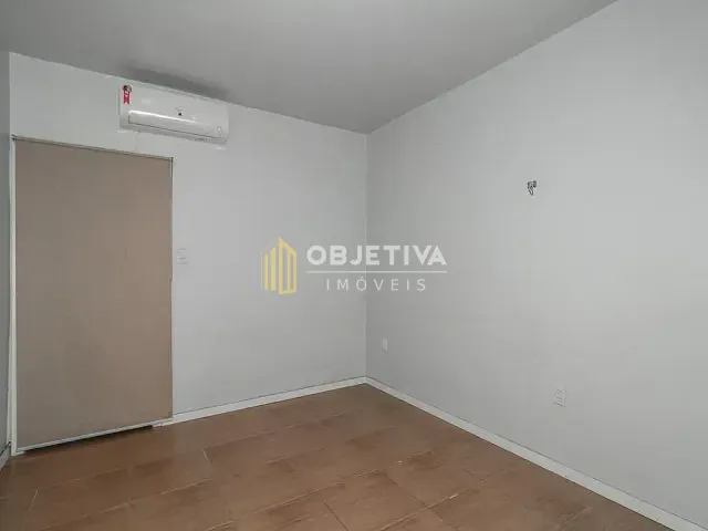 Kitnet 1 quarto e 1 banheiro, para alugar, no bairro São João em Porto Alegre
