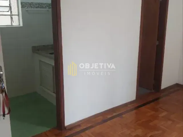 Kitnet 1 quarto e 1 banheiro, à venda, no bairro Bom Fim em Porto Alegre