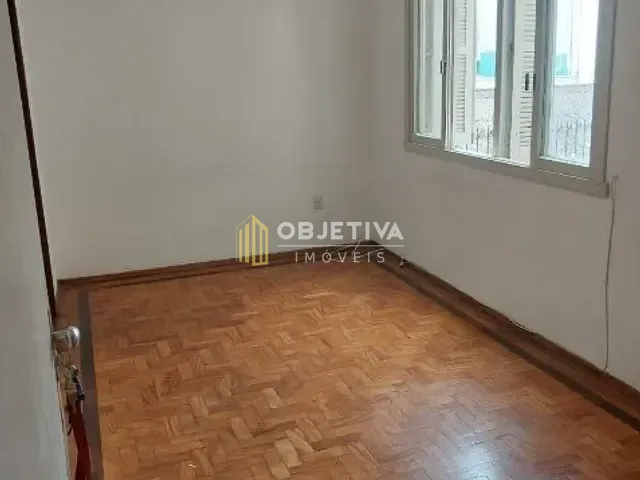 Kitnet 1 quarto e 1 banheiro, à venda, no bairro Bom Fim em Porto Alegre