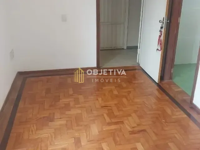 Kitnet 1 quarto e 1 banheiro, à venda, no bairro Bom Fim em Porto Alegre