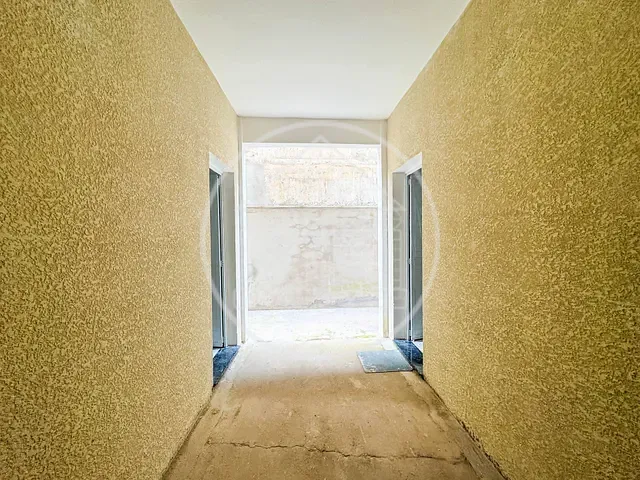 Prédio com 250m², à venda, no bairro Jardim Iporanga em São Paulo