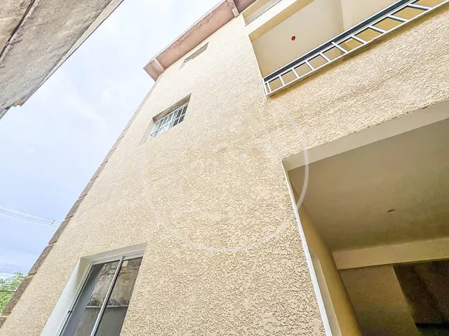 Prédio com 250m², à venda, no bairro Jardim Iporanga em São Paulo