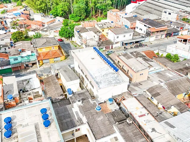 Prédio com 250m², à venda, no bairro Jardim Iporanga em São Paulo