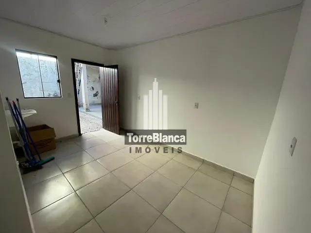 Kitnet com 40m² 2 quartos e 1 banheiro, para alugar, no bairro Chapada em Ponta Grossa