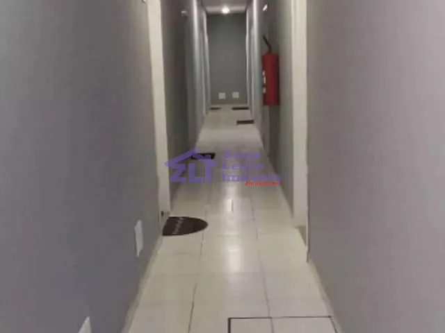 Kitnet 1 quarto e 1 banheiro, para alugar, no bairro Tatuapé em São Paulo