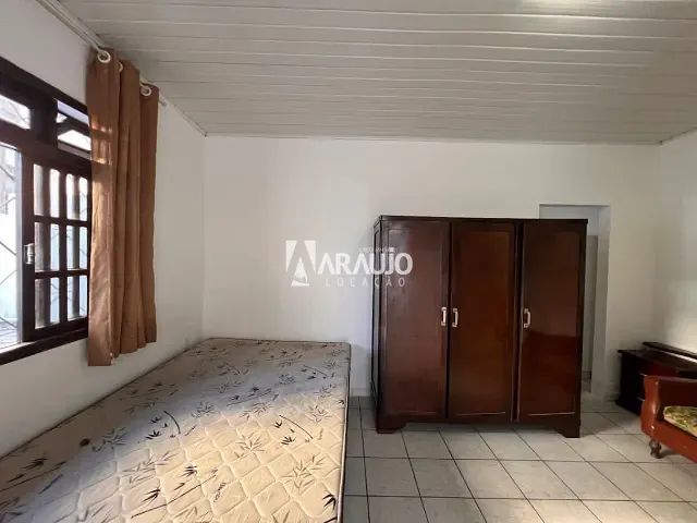 Kitnet 1 quarto e 1 banheiro, para alugar, no bairro São João em Itajaí