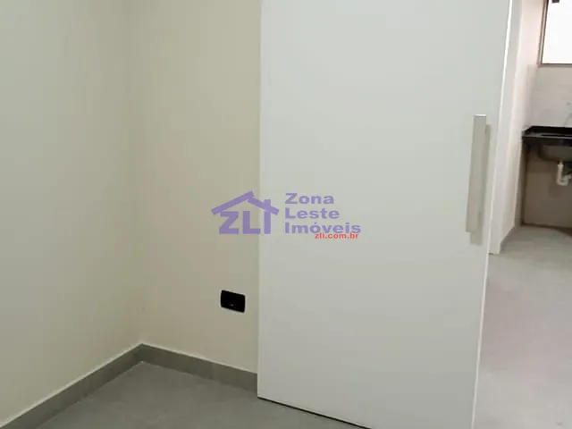 Kitnet 2 quartos e 2 banheiros, para alugar, no bairro Vila Formosa em São Paulo