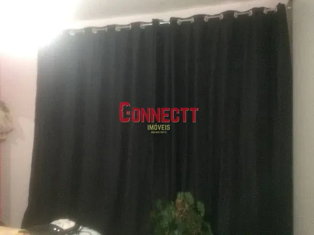 Kitnet 1 quarto e 1 banheiro, à venda, no bairro Centro em Ribeirão Preto