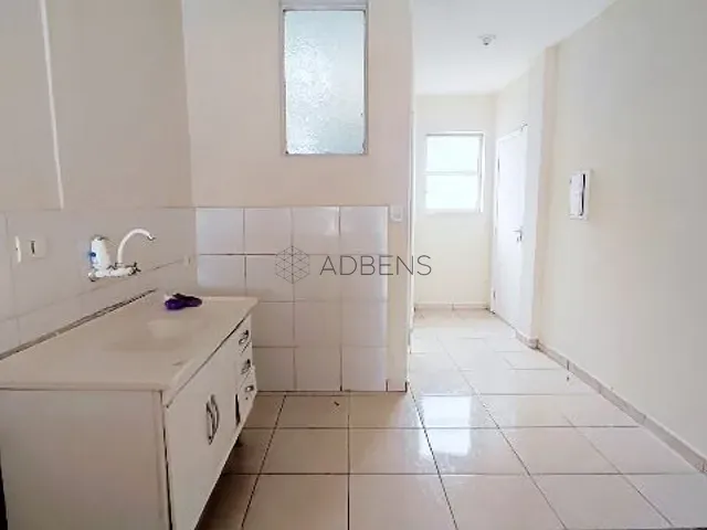 Kitnet 1 quarto e 1 banheiro, para alugar, no bairro Santa Ifigênia em São Paulo