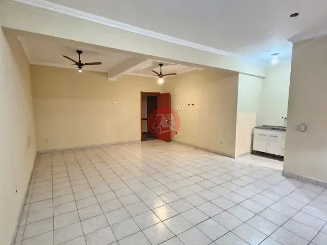 Kitnet para alugar, no bairro Rio Branco em Porto Alegre