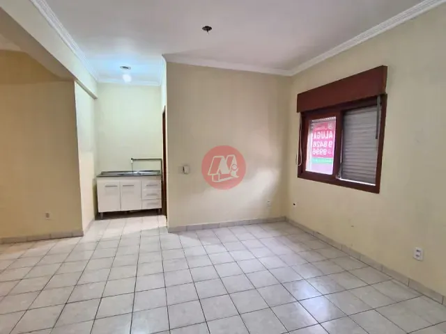 Kitnet para alugar, no bairro Rio Branco em Porto Alegre