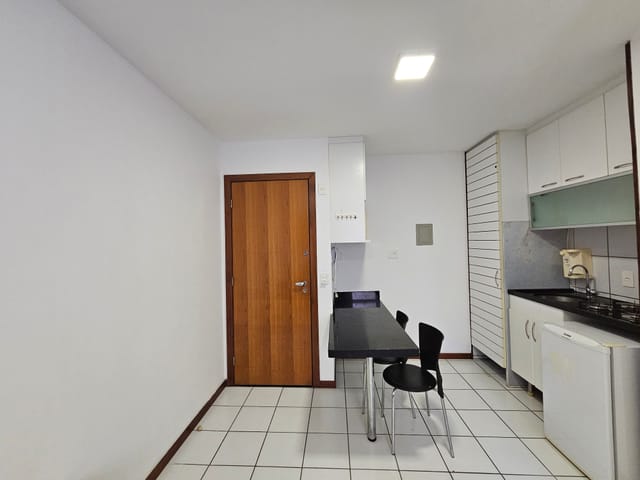 Foto do Kitnet - SEP/SUL 712/912, Asa Sul – Brasília | Grand Ville | Kitnet Mobiliada 25m² com Armários e Ar condicionado | ALPHA BRASILIA A IMÓVEIS LTDA.