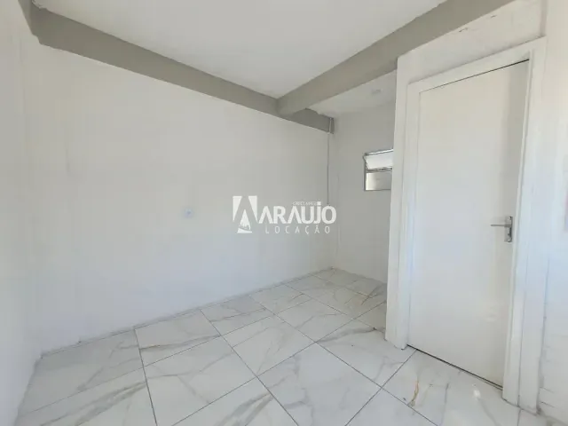 Kitnet 1 quarto e 1 banheiro, para alugar, no bairro Meia Praia em Navegantes