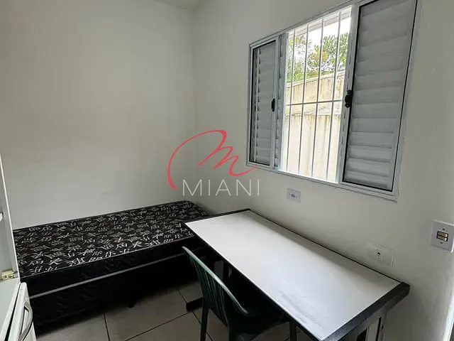 Kitnet para alugar, no bairro Vila Butantã em São Paulo
