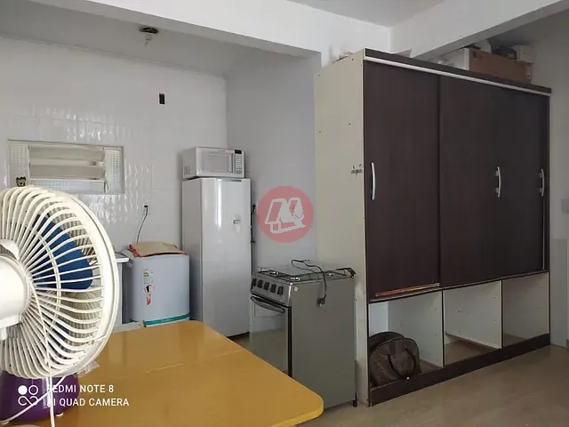 Kitnet com 36m² 1 quarto e 1 banheiro, à venda, no bairro Centro Histórico em Porto Alegre