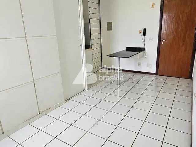 Kitnet 1 quarto e 1 banheiro, para alugar, no bairro Asa Norte em Brasília