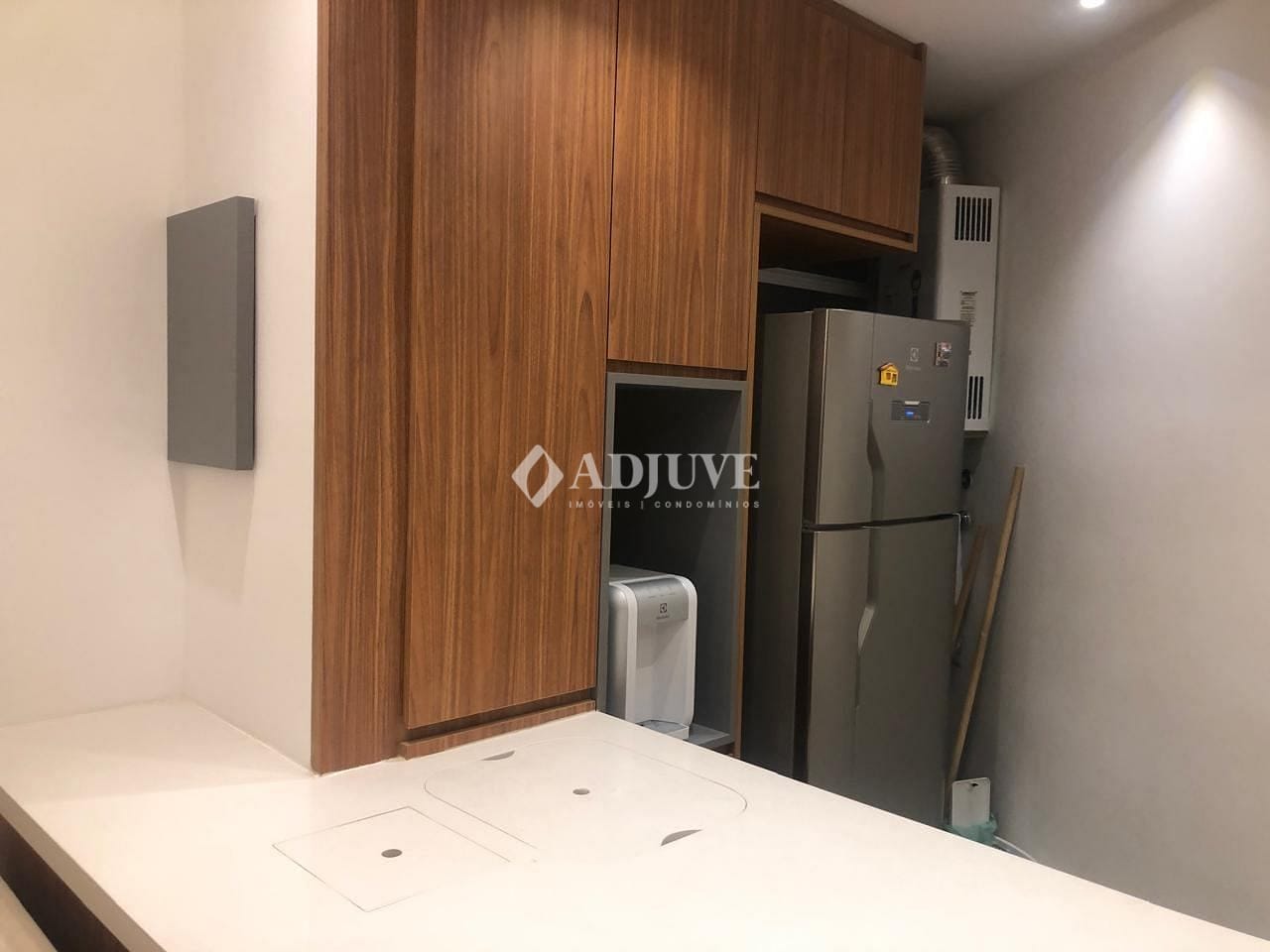 Kitnet e Studio à venda e aluguel com 1 quarto, 31m² - Foto 7
