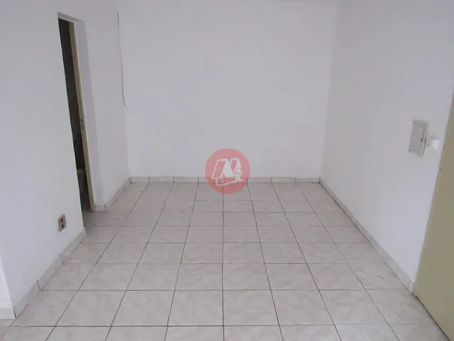 Kitnet com 40m² 1 quarto e 1 banheiro, para alugar, no bairro Santana em Porto Alegre