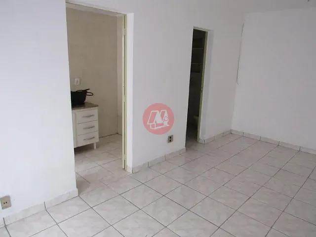 Kitnet com 40m² 1 quarto e 1 banheiro, para alugar, no bairro Santana em Porto Alegre