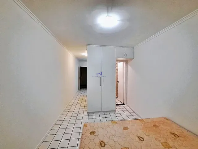 Kitnet com 52m² 1 quarto e 1 banheiro, para alugar, no bairro Asa Sul em Brasília