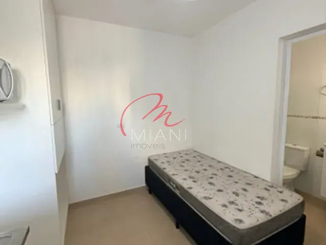 Kitnet com 120m² 1 quarto e 1 banheiro, para alugar, no bairro Vila Gomes em São Paulo