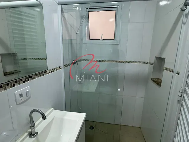 Kitnet com 120m² 1 quarto e 1 banheiro, para alugar, no bairro Vila Gomes em São Paulo
