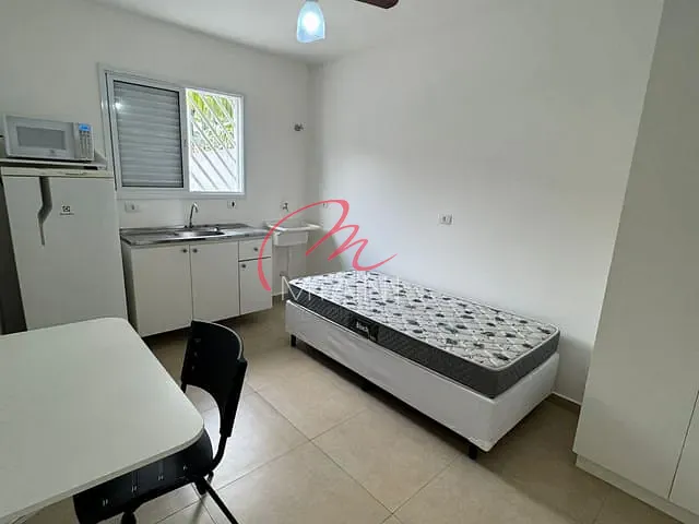 Kitnet com 120m² 1 quarto e 1 banheiro, para alugar, no bairro Vila Gomes em São Paulo