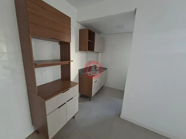 Kitnet 1 quarto e 1 banheiro, para alugar, no bairro Santana em Porto Alegre