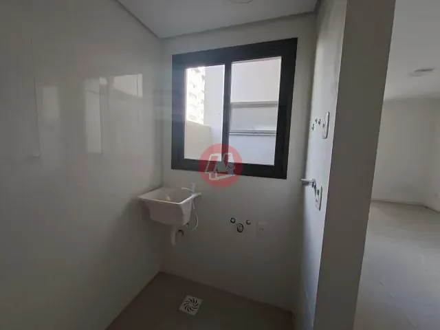 Kitnet 1 quarto e 1 banheiro, para alugar, no bairro Santana em Porto Alegre